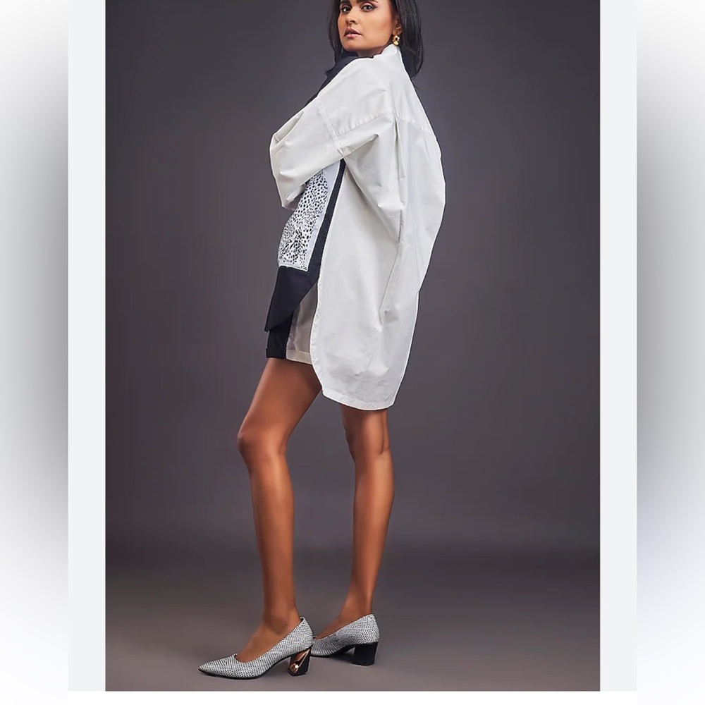 Alembika Blend Linen Patch Oversized Top